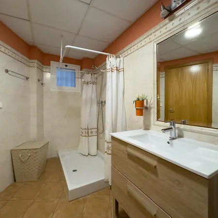 El Barco 1 Linea Playa, Parking, Wifi *